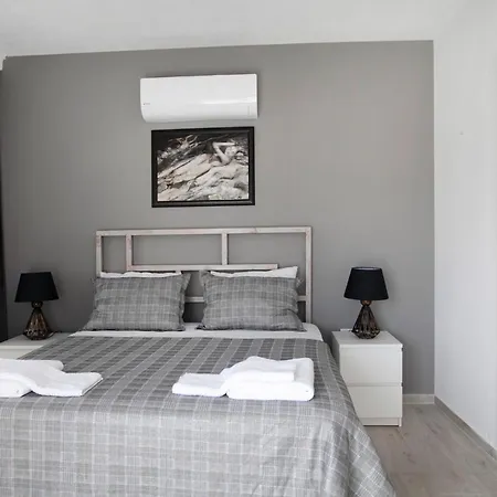 Villa Dadya 2 - With Private Pool - 750m Distance To The